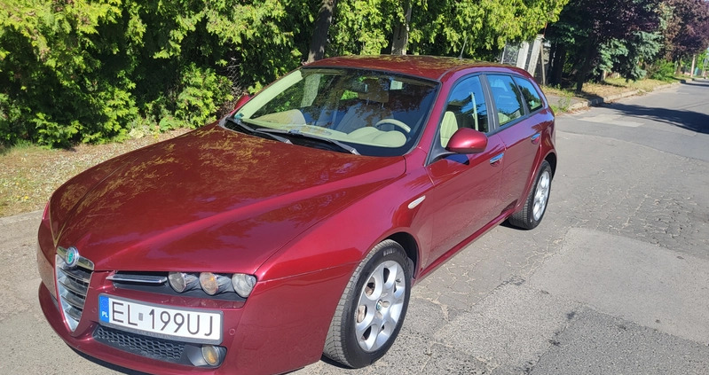 Alfa Romeo 159 cena 16000 przebieg: 211000, rok produkcji 2009 z Zgierz małe 106